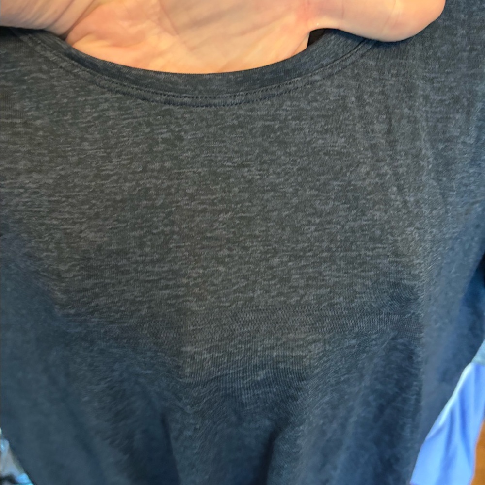 Lululemon Athletica Dark Blue Short Sleeve Tee - Picture 2 of 5